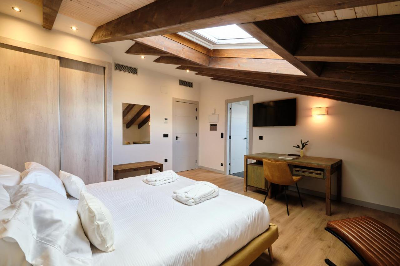 Hotel Boutique Villa Del Marques มูรอส เด นาลอน ภายนอก รูปภาพ